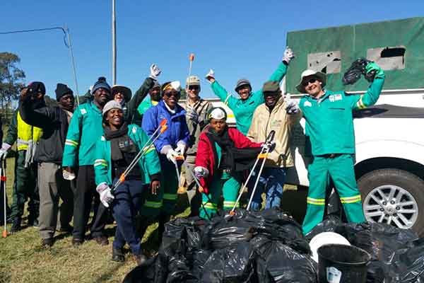 Johannesburg City Parks and Zoo Region E Team cleaning up Innesfree Park