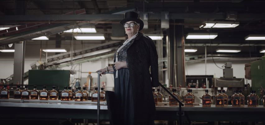 Hiawatha Kitty McGee has been working at the distillery for more than 18 years, and has the honour of pouring whiskey and organising the distillery tours for friends and fans of Jack Daniel’s from all over the world, who visit the Distillery each year.