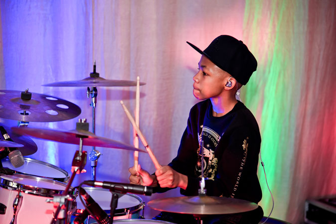 Dominic-McNabb_Drummer