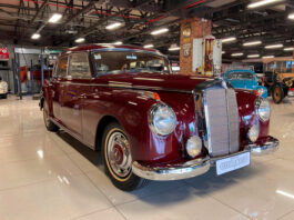1953-Mercedes-Benz-300-Adenauer-W186-fetched-US$60-000-at-the-Louis-Coetzer-Collector-Car-Estate-Auction