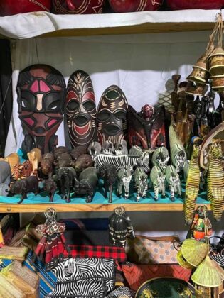 The-African-Craft-Market-@-Rosebank-Mall-002